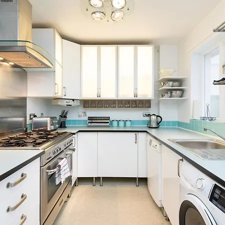 בית נופש Pass The Keys Spacious Townhouse With 900 Mbps Wifi And Parking